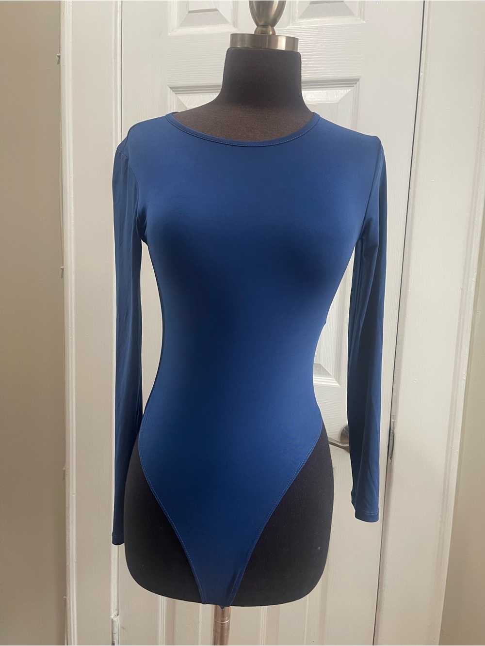 PrettyLittleThing Navy Blue Long Sleeve Bodysuit